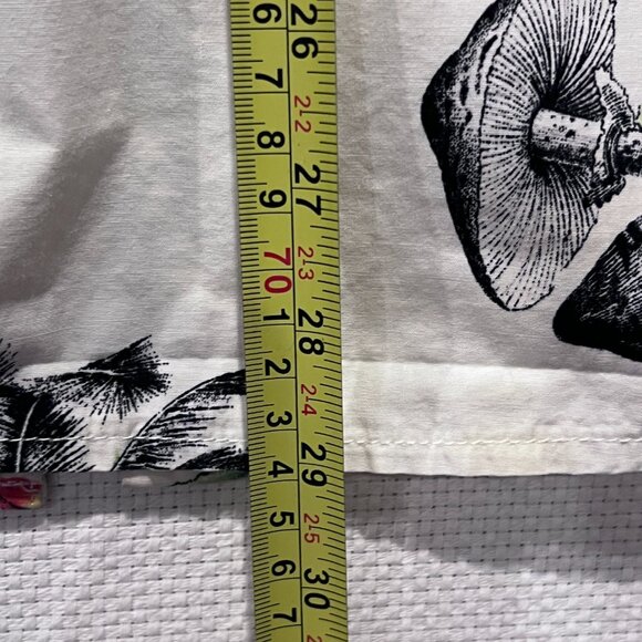 On The Byas Shirt Mens Medium Button Up Tropical Mushroom Floral Pocket Cotton - Picture 7 of 10